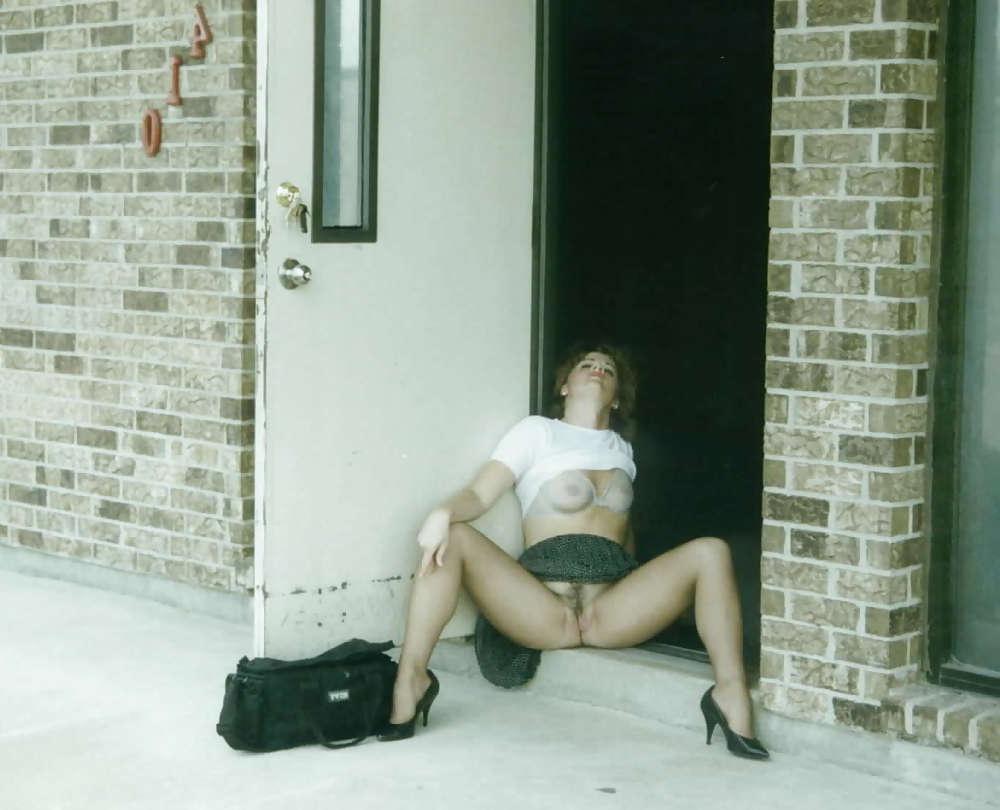 25P Kellie's boss wanted to see her assets b4 she gets the raise