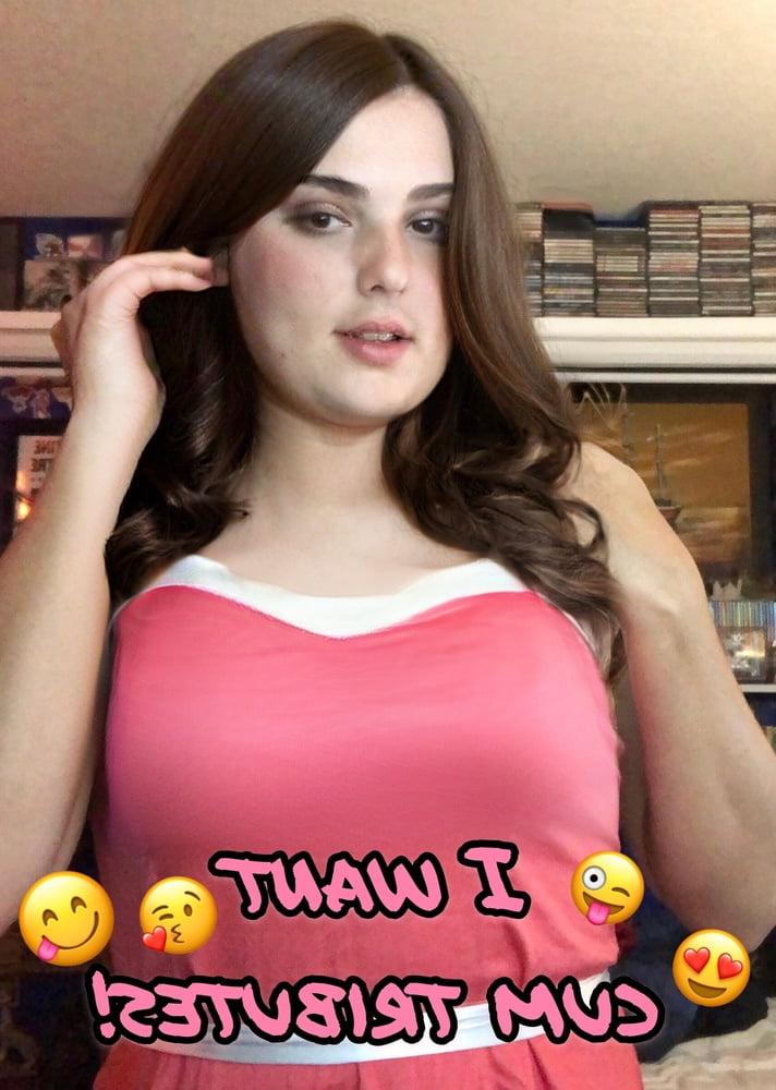 10P Cum tributes please