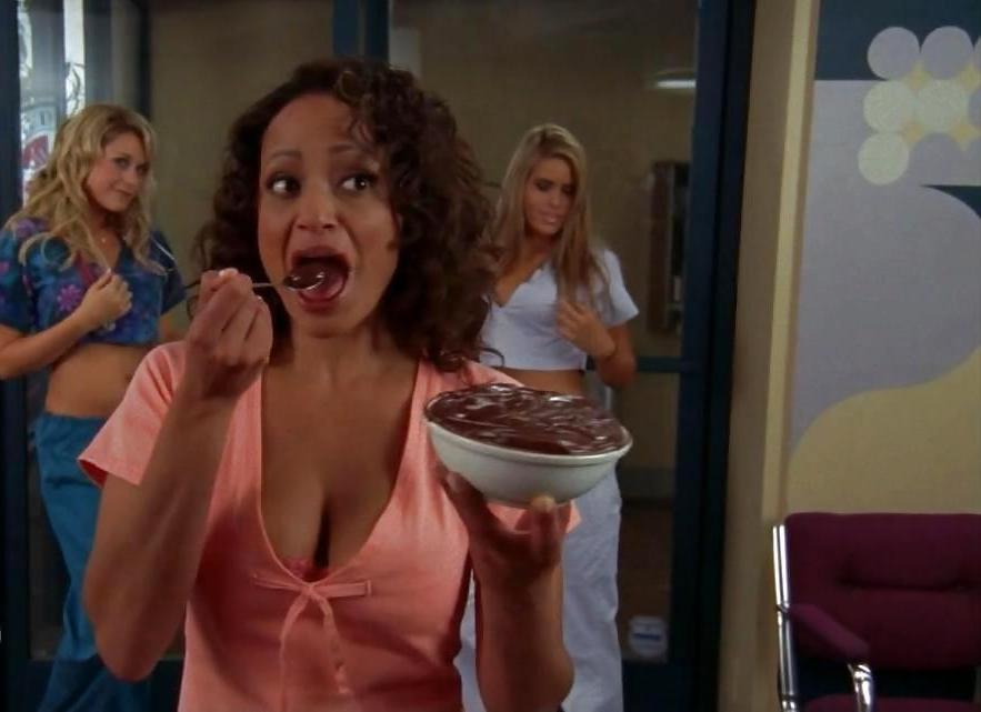 25P Judy Reyes Ultimate Scrubs Collection