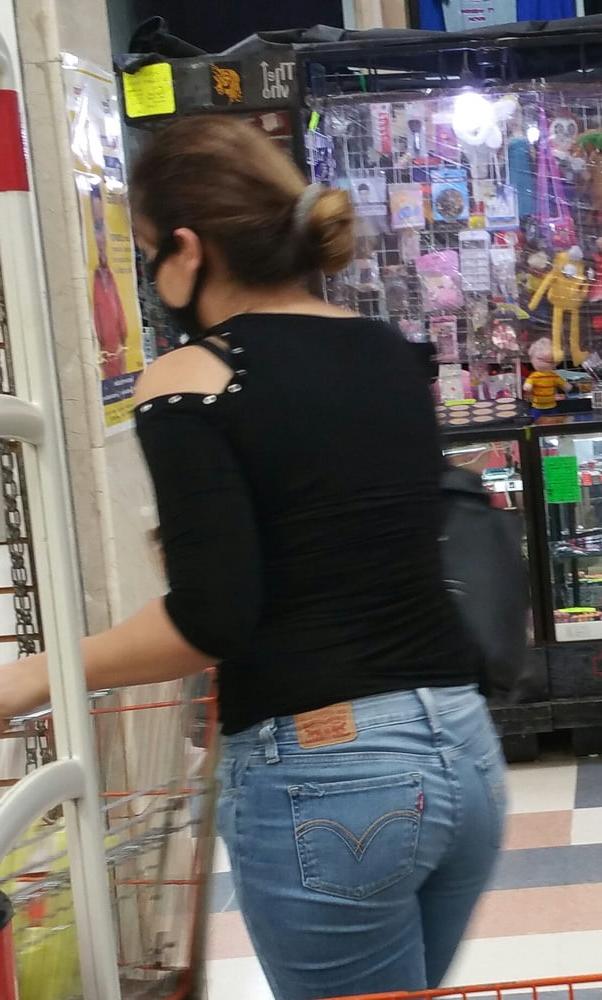 22P ONLY BIG BOOBS LATIN 36CC
