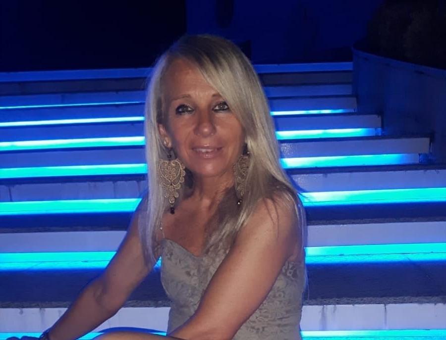 25P hot milf mom 02