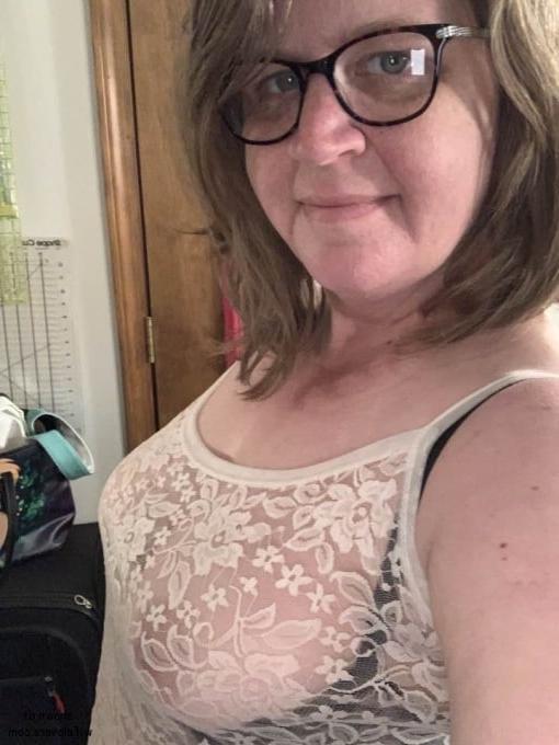 25P Sexy Mature Chubbys