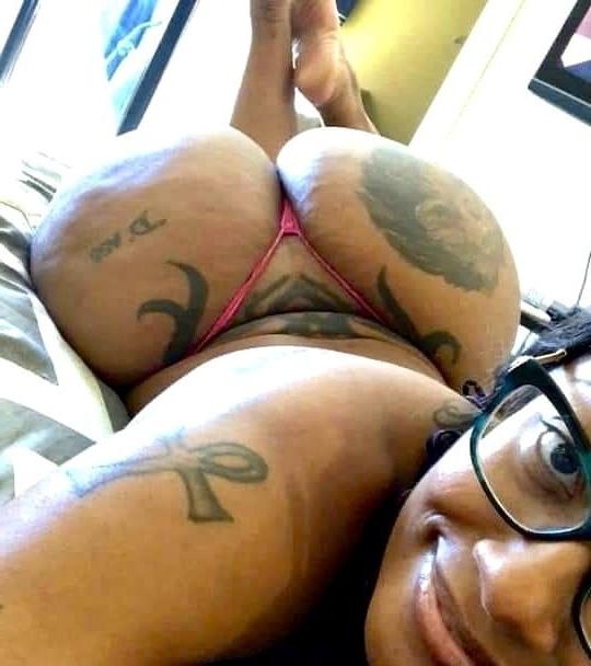 24P Booty Of The Day by MysteriaCd