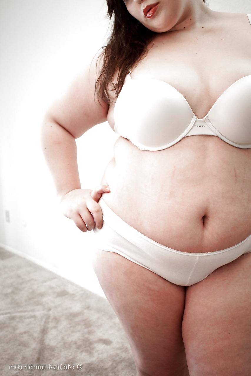 25P Cute plump girls