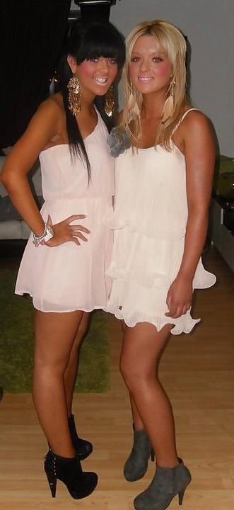 20P Hot babes 26 (cont)