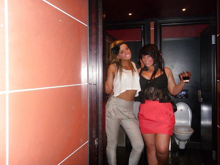 20P Hot babes 26 (cont)