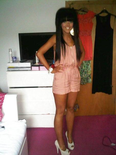 20P Hot babes 26 (cont)