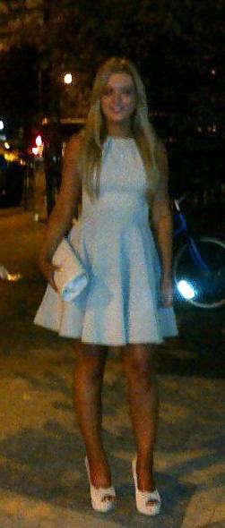 20P Hot babes 26 (cont)
