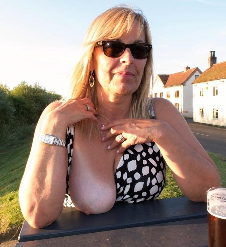 25P Mature Wives 185