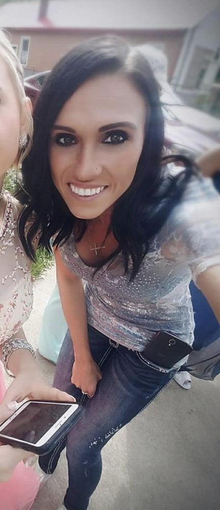 25P Mom of 6 and Mom of 3