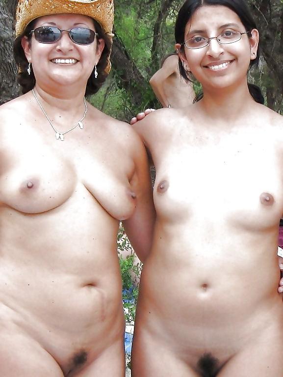 10P Mother and young girl