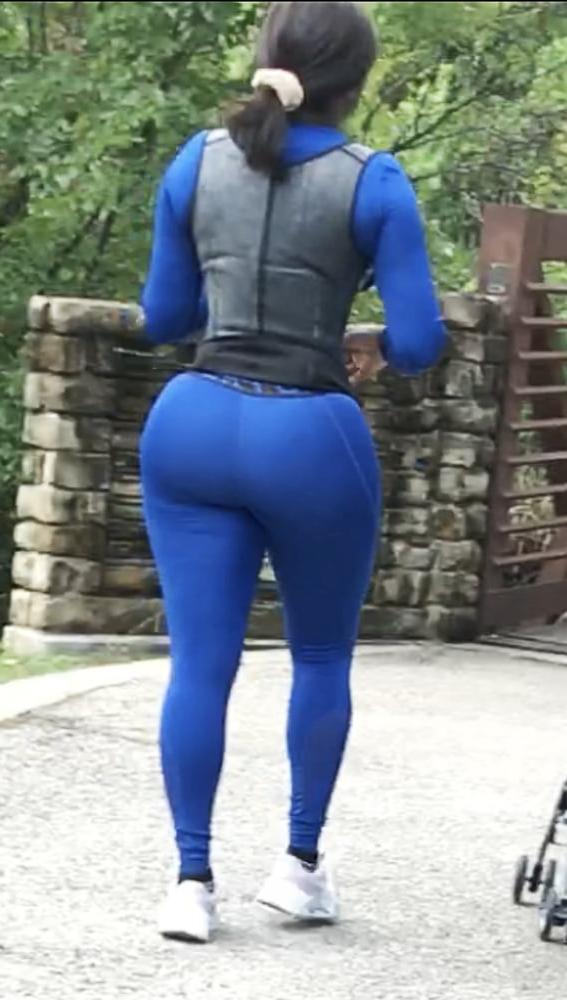 25P Big Booty Small Waist