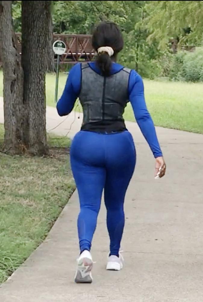 25P Big Booty Small Waist