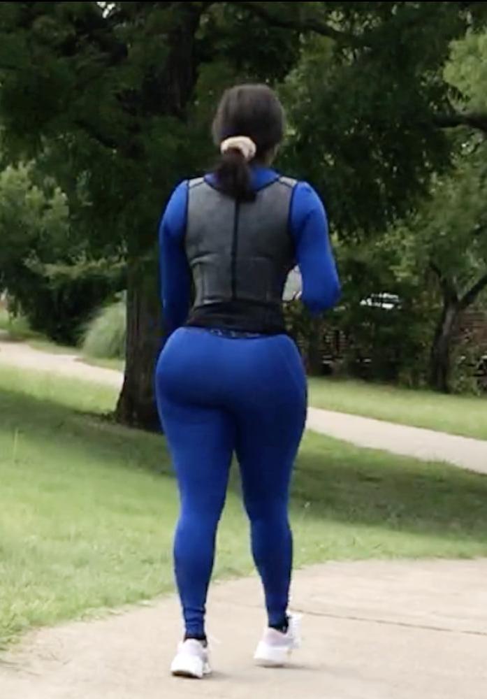 25P Big Booty Small Waist