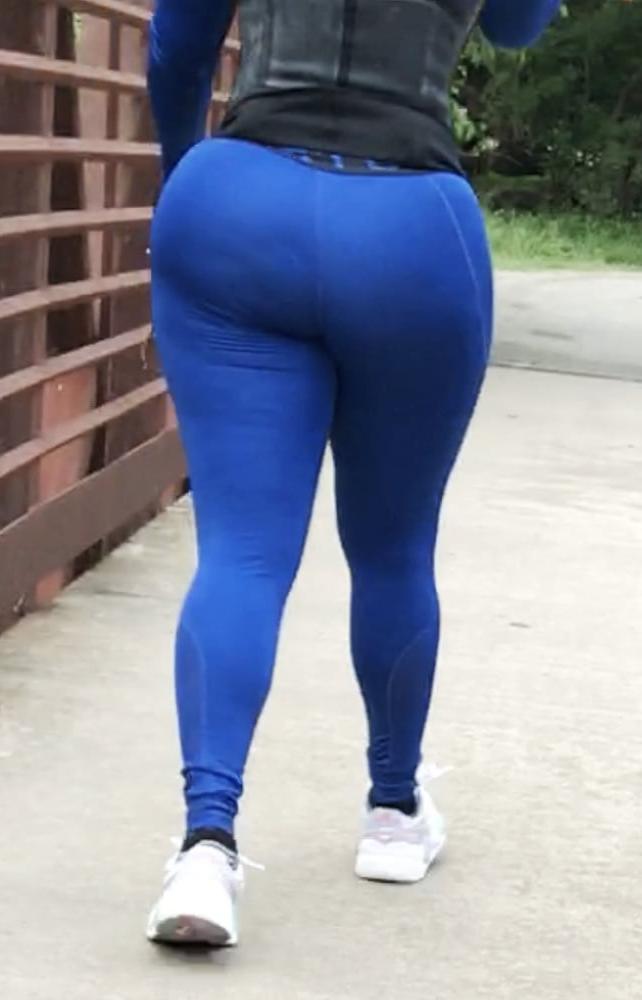 25P Big Booty Small Waist
