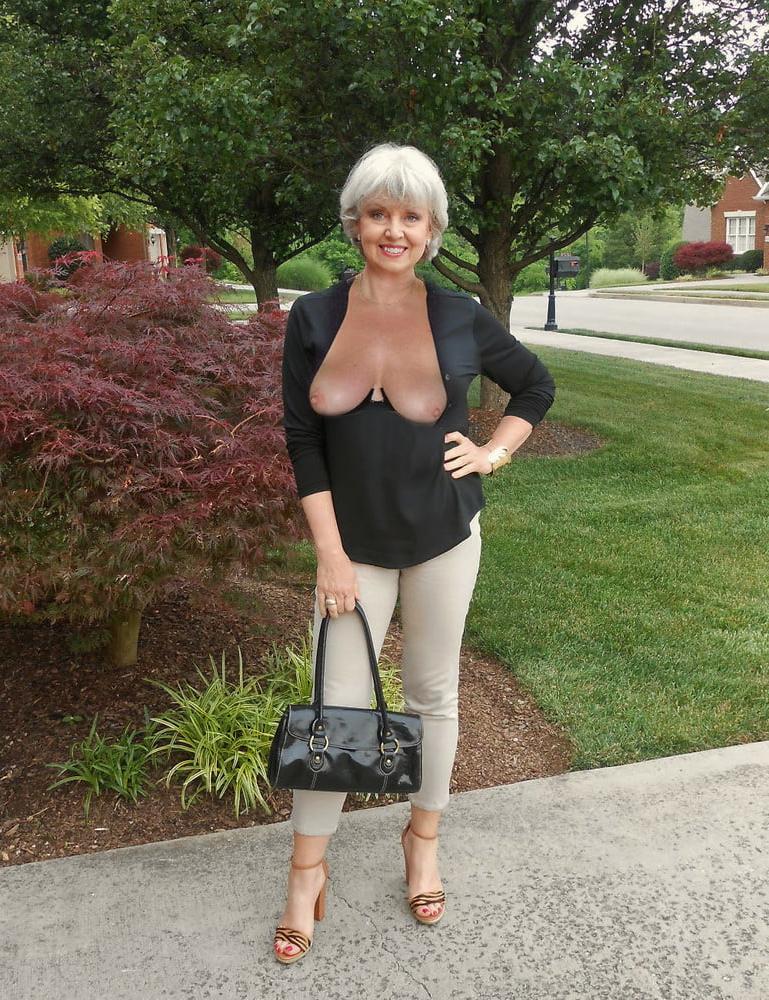 25P Mom Please put your clothes on