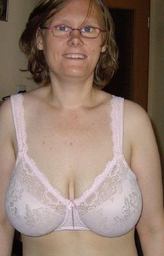 16P AMATEURS MOM BRAS