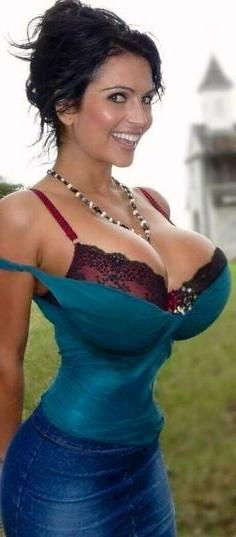 25P mom and milf