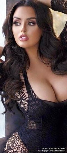 25P mom and milf