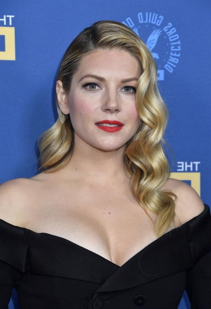 25P Katheryn Winnick Cum Museum