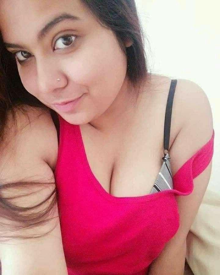 9P Desi Big Boobs