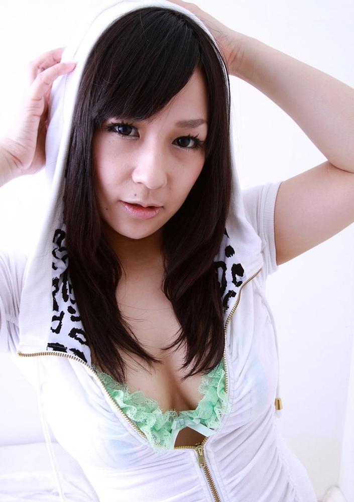 25P big boobs asian Chiharu Nakai softcore