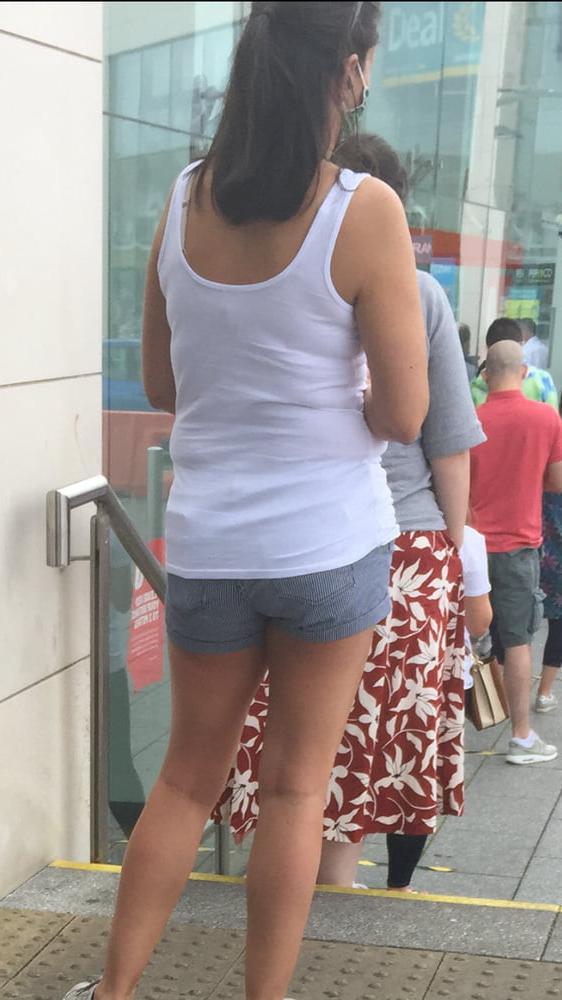 8P I wish I could cum on her back