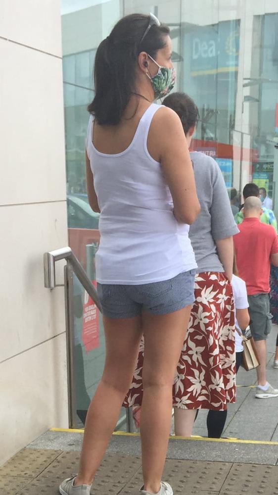 8P I wish I could cum on her back