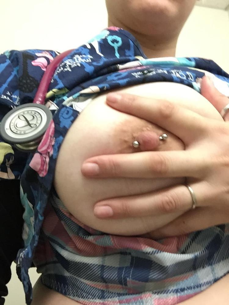 25P Sexy Nurse - I'd cum in her.