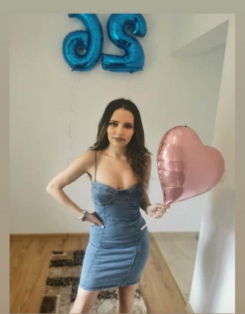 25P Cum for me bby