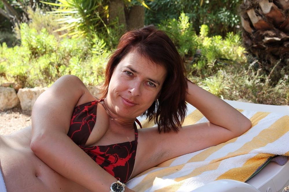 25P Cum Slut Sandra