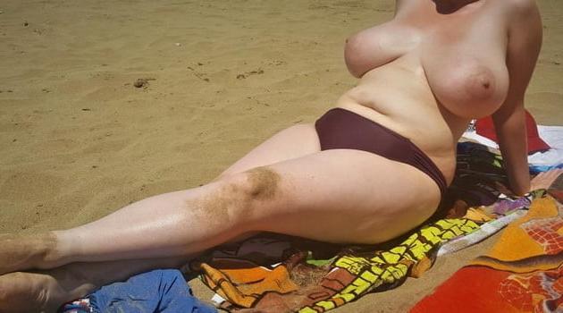 17P Big boobs beach 2