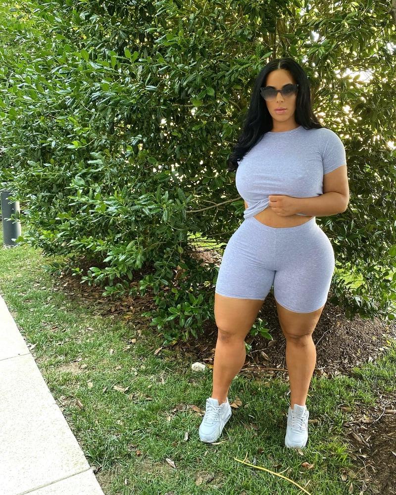 25P bbw boobs ass booty