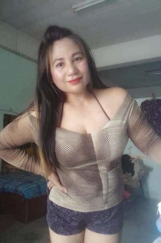 25P Mom big tits