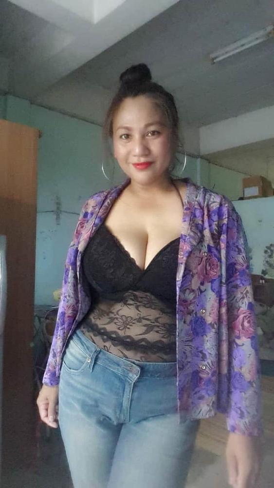 25P Mom big tits