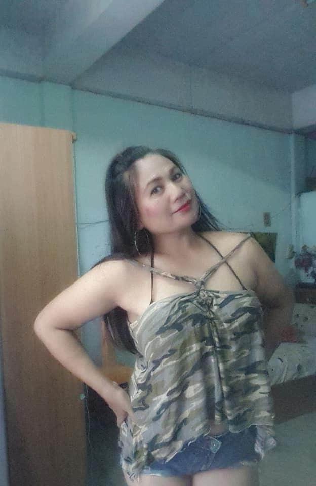25P Mom big tits