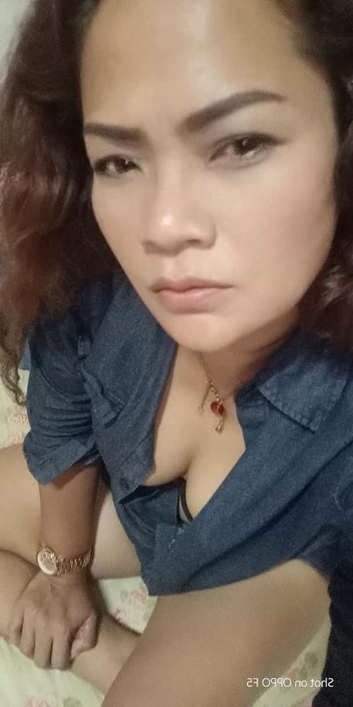 25P Mom big tits