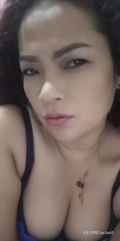 25P Mom big tits
