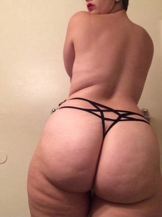 5P Booty on Herrr 21