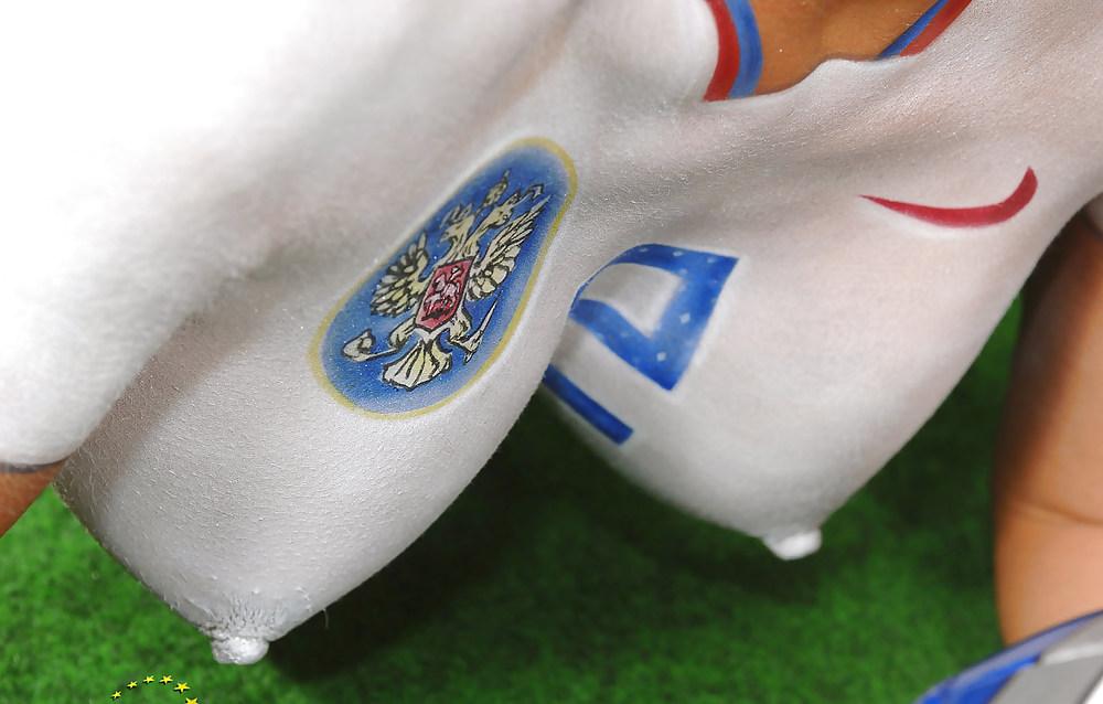 25P FOOTBALL GIRLS RUSSIA C5M