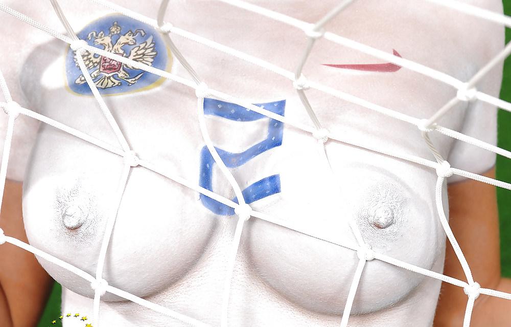25P FOOTBALL GIRLS RUSSIA C5M