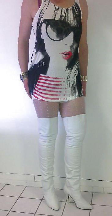 16P Hotpants and overknee boots me cd tv sissy