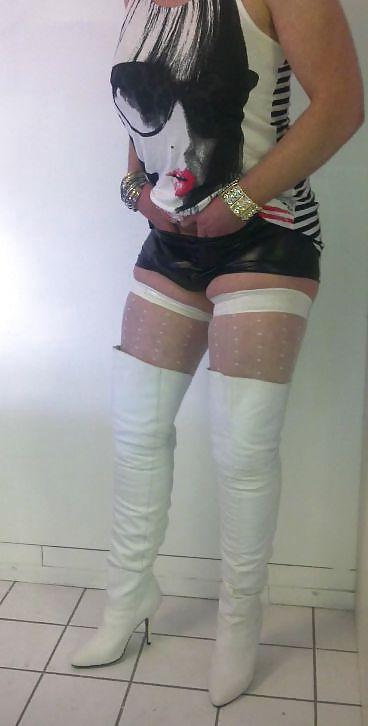 16P Hotpants and overknee boots me cd tv sissy