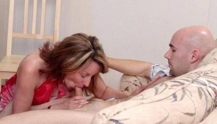 25P Pics 2455 - Mom Still Wants It
