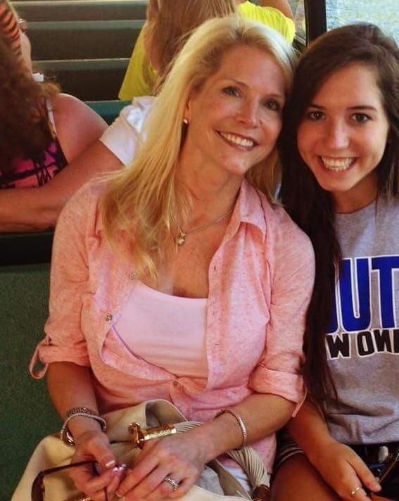 25P Dallas Mom