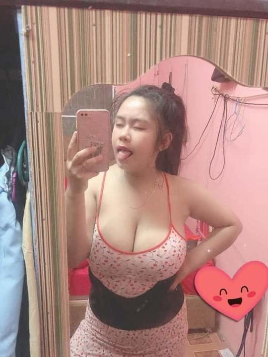 25P Mom big tit