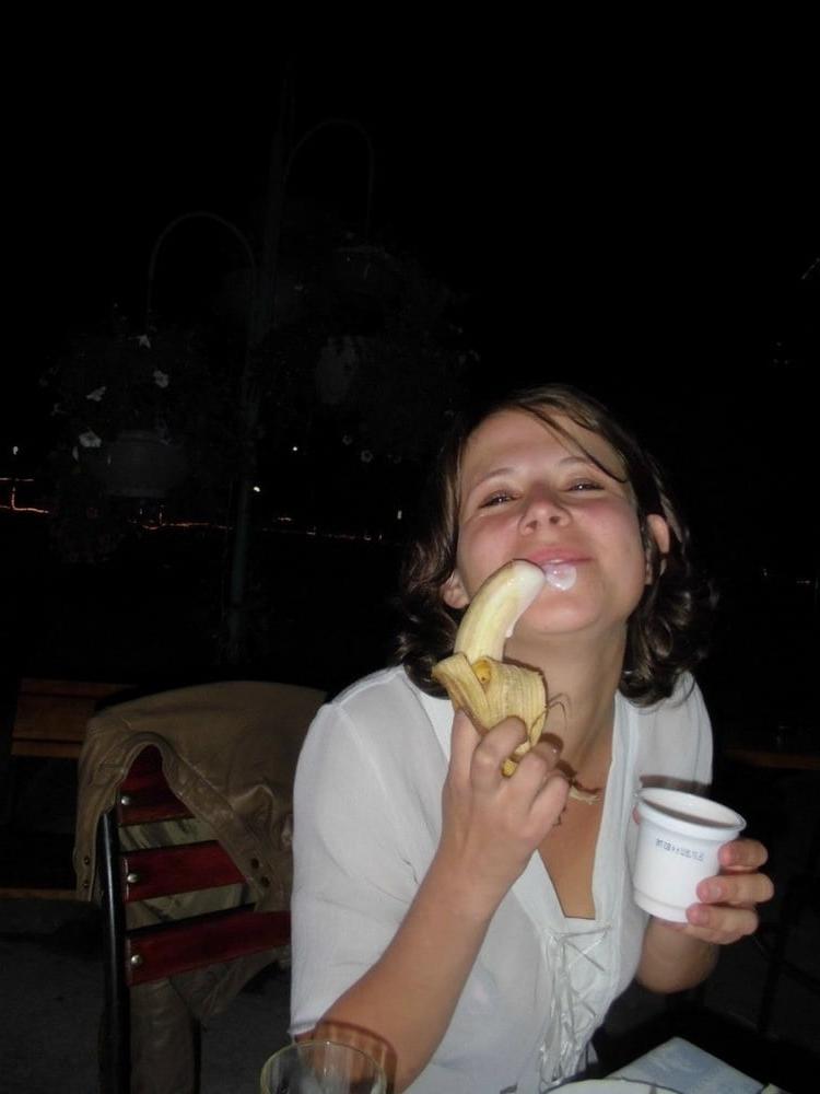 25P Russian young mom