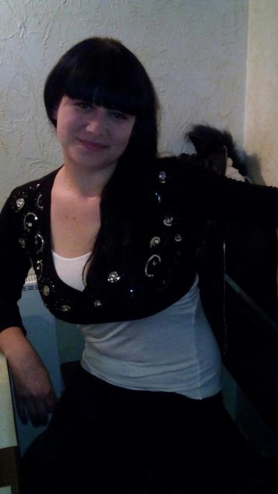 25P Russian young mom