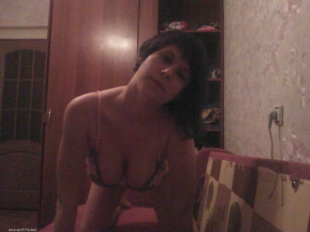 25P Russian young mom