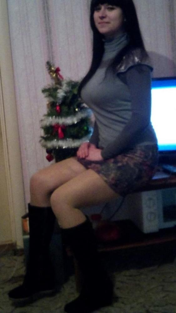 25P Russian young mom